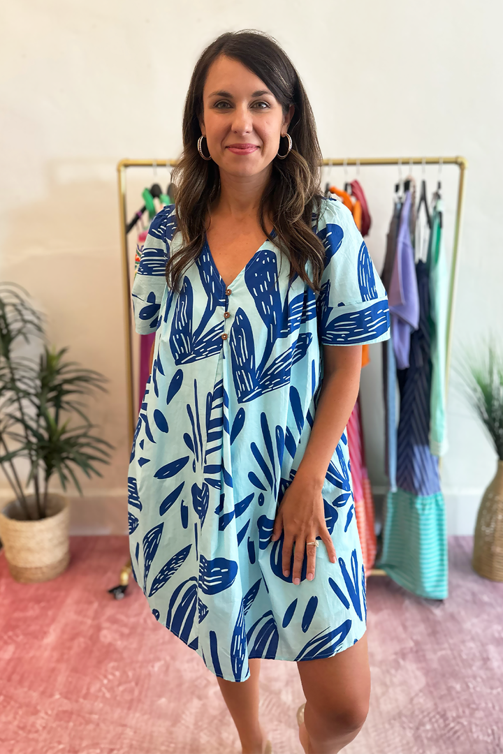aqua and white dress Women's Love Is in the Air Blue Cotton Peasant Mini | Size: L This aqua blue floral maxi dress features a bustier Ivory and Aqua Two-tone Ruched