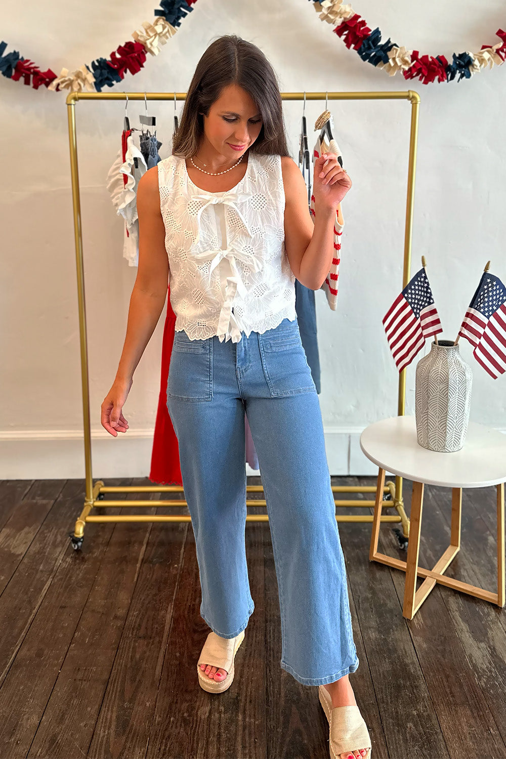 Scallop Seam High Waist Jeans