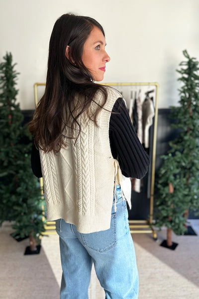 Side Tie Sleeveless Sweater Ivory