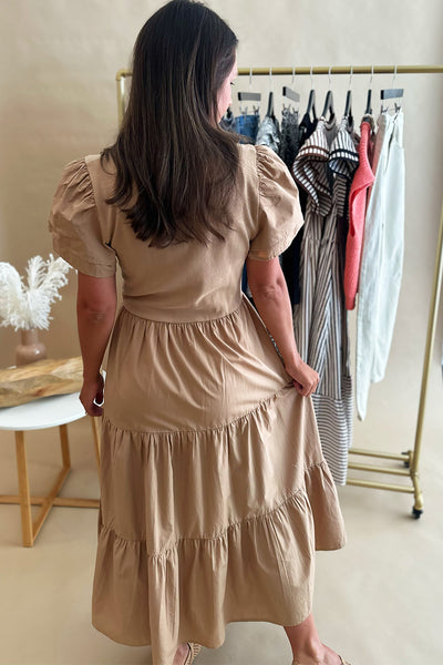 Tan Short Sleeve Tiered Skirt Midi Dress