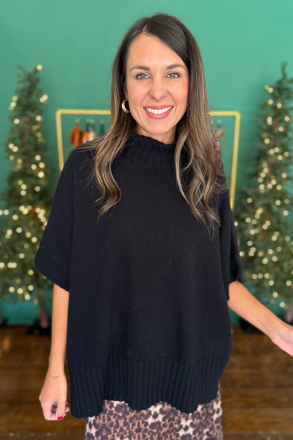 Turtleneck Split Hem SS Sweater Black