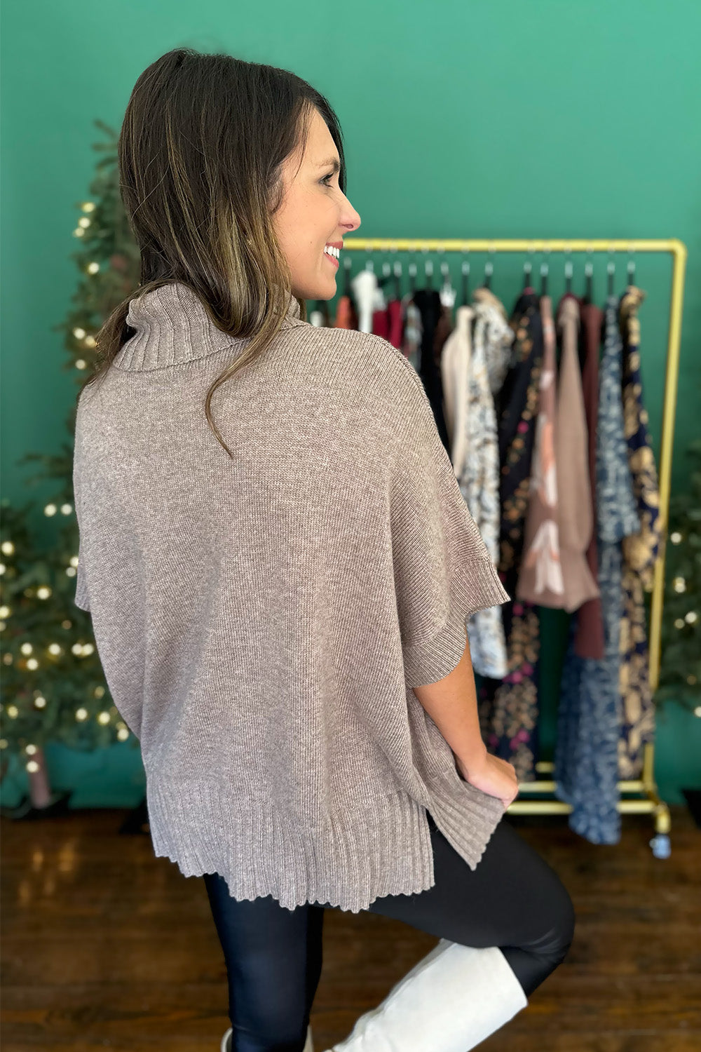 Turtleneck Split Hem SS Sweater Coco